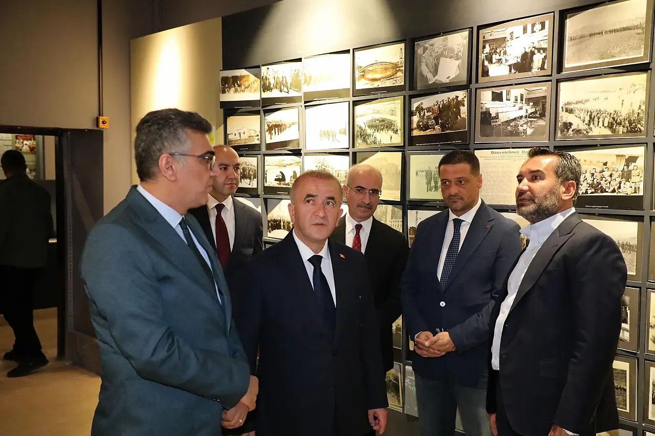 Vali Hatipoğlu ve Başkan Şerifoğulları, Elazığ Belediyesi'nin şehre kazandırdığı eserleri inceledi