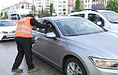 El Aksa Platformu Filistin ve Türk Bayraklı koku kartları dağıttı