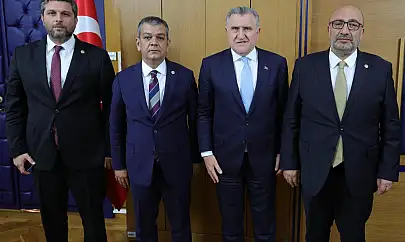 AK Parti Elazığ Milletvekillerinden Bakan Bak'a ziyaret