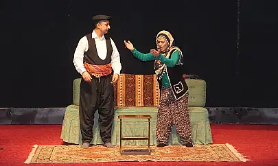 'Güz' tiyatro severlerle buluşacak