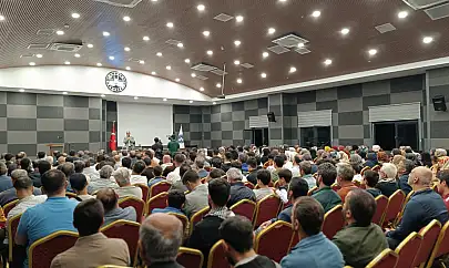 'Namaz ve Direniş' konferansı yoğun katılımla gerçekleşti