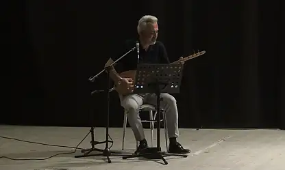 Şekeroğlu'ndan Stand-Up gösterisi