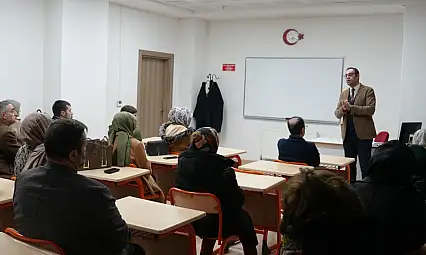 Elazığ Belediyesi 3. Yazarlık Atölyesi başladı