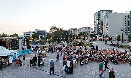 Elazığ Belediyesi'nden, gezici tiyatro şenliği