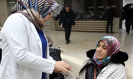 Fırat Üniversitesi Hastanesi'nde sigara bırakma standı kuruldu