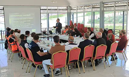 İlaçlama personeline eğitim semineri
