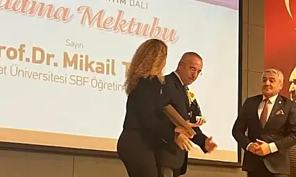 Prof. Dr. Mikail Tel'e başarı ödülü