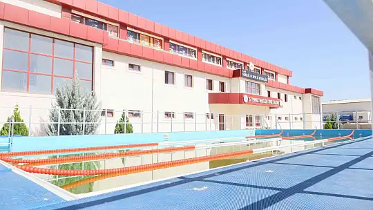 15 Temmuz Spor Salonu'nda bakım onarım çalışmaları sona erdi