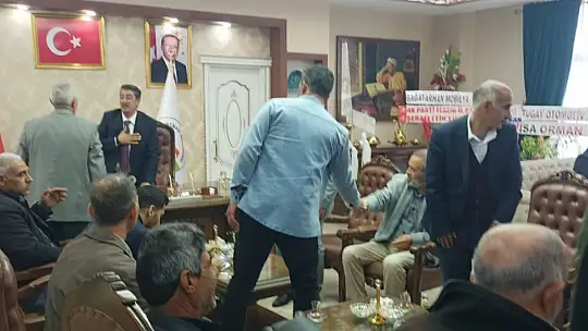 Başkan Doğan, Yurtbaşılı Vatandaşlarla Bayramlaştı