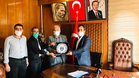 Başkan Yılmaz İşçilerin Yüzünü Güldürdü