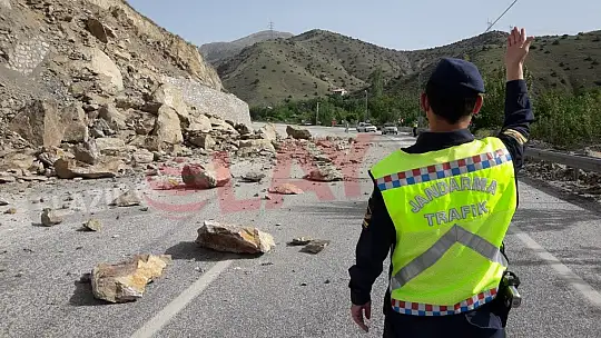 Keban'da heyelan