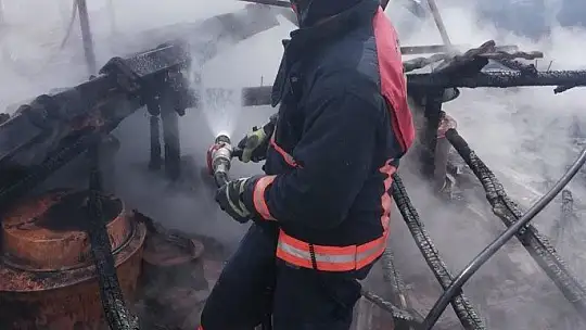 Çatı Yangını Korkuttu