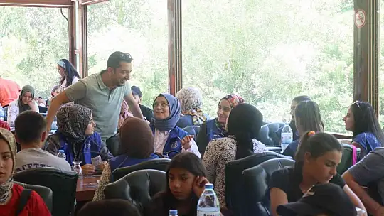 Ankara'dan gelen gençler Elazığ'ı gezdi