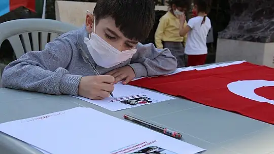 Azerbaycanlı çocuktan cephedeki babasına mektup