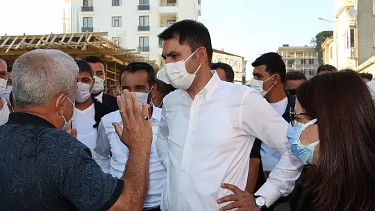Bakan Kurum, 10 gün sonra hak sahiplerine verilecek konutları inceledi