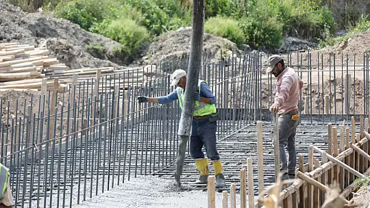 Başkan Şerifoğulları: 41 Mahallenin Tamamında Aktif Bir Belediyeyiz