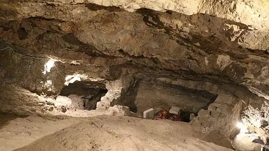 Bayram tatilinde vatandaşlar Harput'a akın etti