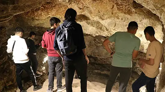 Bayram tatilinde vatandaşlar Harput'a akın etti