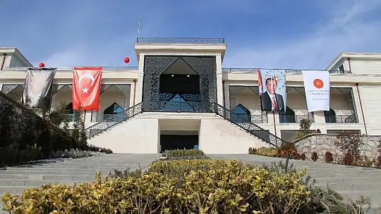Bu merkez Avrupa'nın en büyüğü, enerjisini kendi üretiyor, hizmetleri ücretsiz