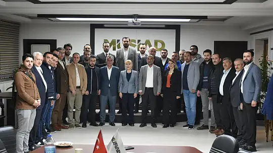 Elazığ Sevdası İle Yollara Düşen Prof. Dr. Açık'a Büyük Destek