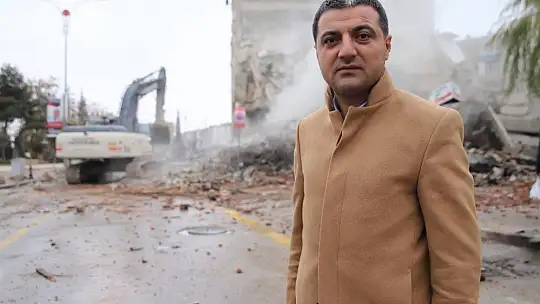 Deprem bölgesi Elazığ'da kısıtlamayla yıkımlar hız kazandı