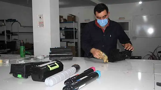 Devletten aldığı destek ile merdiven altından çıkıp fabrikalaştı, yerli üretime başladı