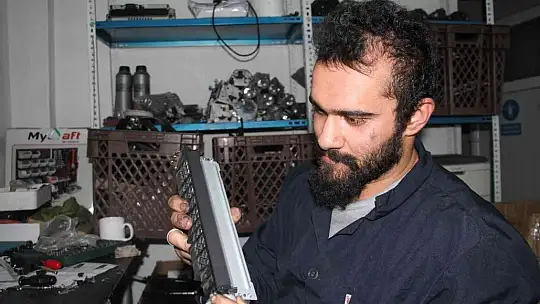Devletten aldığı destek ile merdiven altından çıkıp fabrikalaştı, yerli üretime başladı