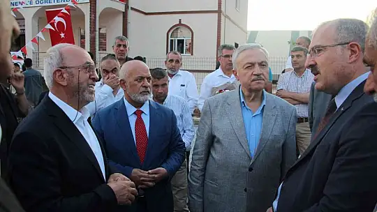 Diyanet İşleri Başkanı Erbaş, Elazığ'da 65 öğrenci kapasiteli Kur'an kursunun açılışına katıldı