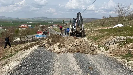 Koronavirüs vakası görülen köy karantinaya alındı