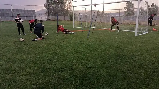 Bordo Beyazlılar Kuvvet ve Taktik Çalıştı