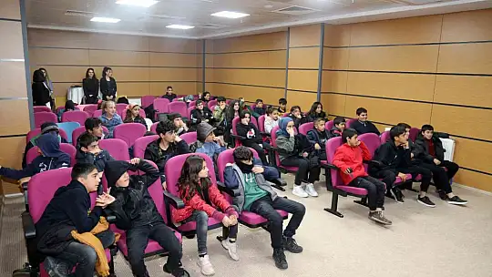 Elazığ'da 'Madde ve Medya Bağımlılığından Kurtulma' semineri