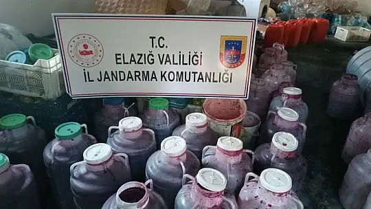 Elazığ'da 2 ton 600 litre kaçak şarap ele geçirildi