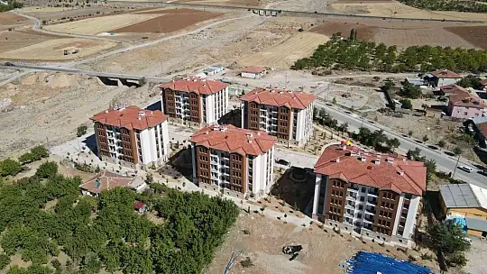 Elazığ'da 275 depremzede evlerine kavuştu