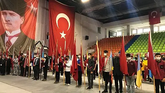 Elazığ'da 29 Ekim Cumhuriyet Bayramı coşkuyla kutlandı
