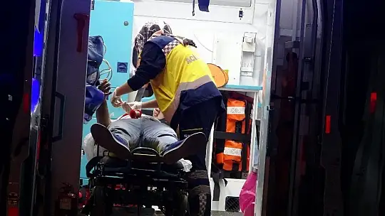 Elazığ'da 3 araç birbirine girdi: 10 yaralı