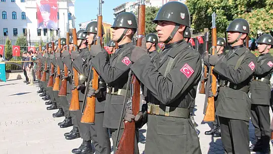 Elazığ'da 30 Ağustos Zafer Bayramı