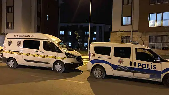 Elazığ'da 4'üncü kattan düşen kadın yaralandı