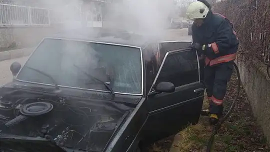 Elazığ'da araç yangını