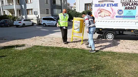 Elazığ'da bayat ekmek ve artık yemekler mamaya dönüşüyor