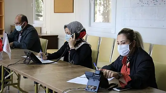 Elazığ'da Covid-19 ile ilgili aklına soru takılan herkes bu çağrı merkezini arıyor