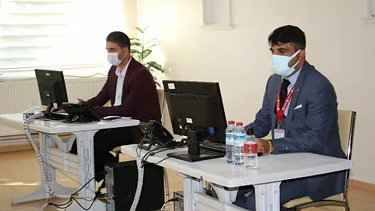Elazığ'da Covid-19 ile ilgili aklına soru takılan herkes bu çağrı merkezini arıyor