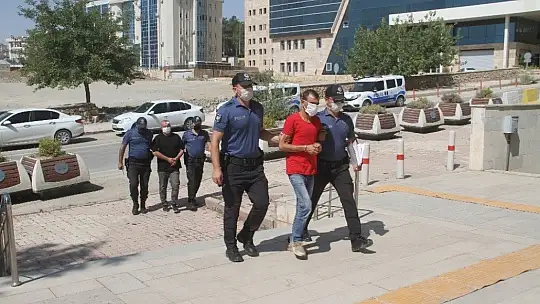 Elazığ'da darp ve mala zarar verme olayı