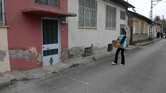 Elazığ'da dev kazanlar iftar yemekleri için kaynıyor