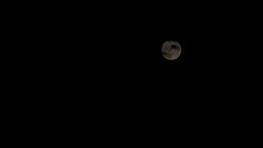 Elazığ'da dolunay kendine hayran bıraktı