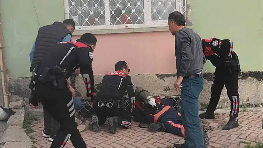 Elazığ'da ev yangını: 6 kişi itfaiye tarafından kurtarıldı
