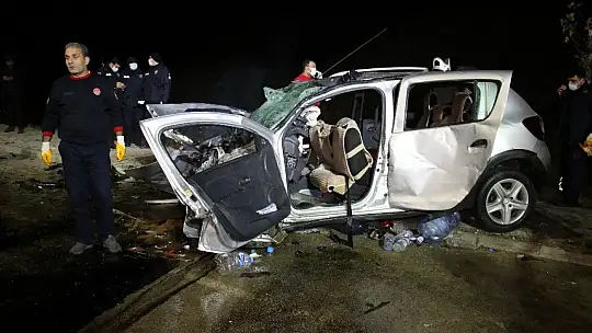 Elazığ'da feci kaza: 2 ölü, 3'ü ağır 5 yaralı