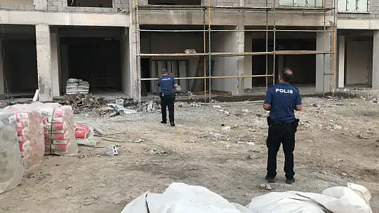 Elazığ'da inşaatın 7. katından düşen işçi hayatını kaybetti