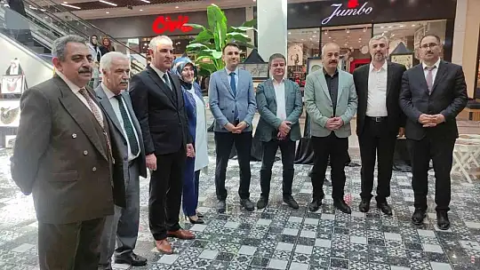 Elazığ'da kadınların el emekleri görücüye çıktı