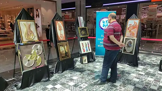Elazığ'da kadınların el emekleri görücüye çıktı