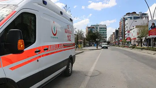 Elazığ'da kısıtlamada herkes evde, onlar görevde